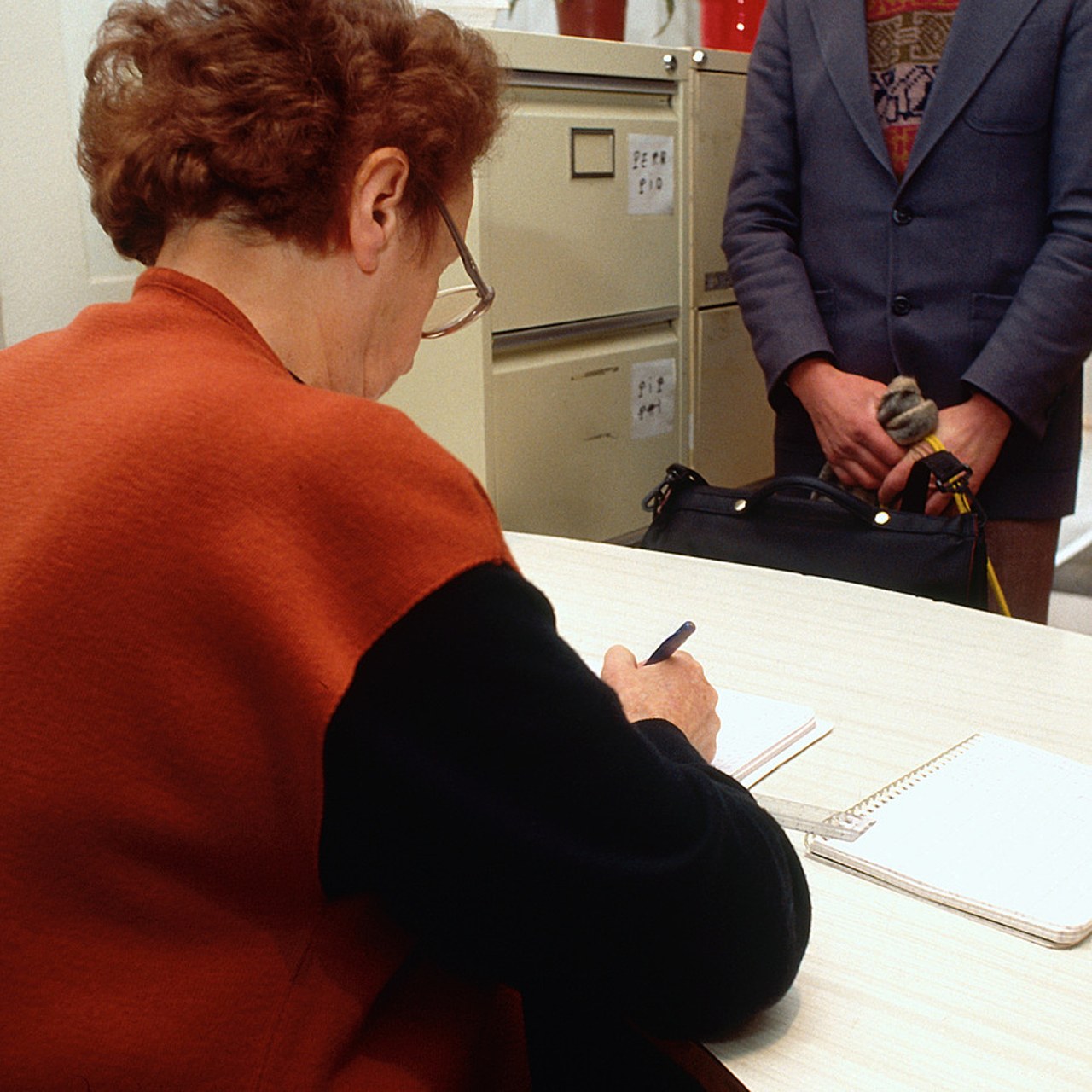 La bureaucratisation pénalise les travailleurs sociaux. (Laurent/BSIP)