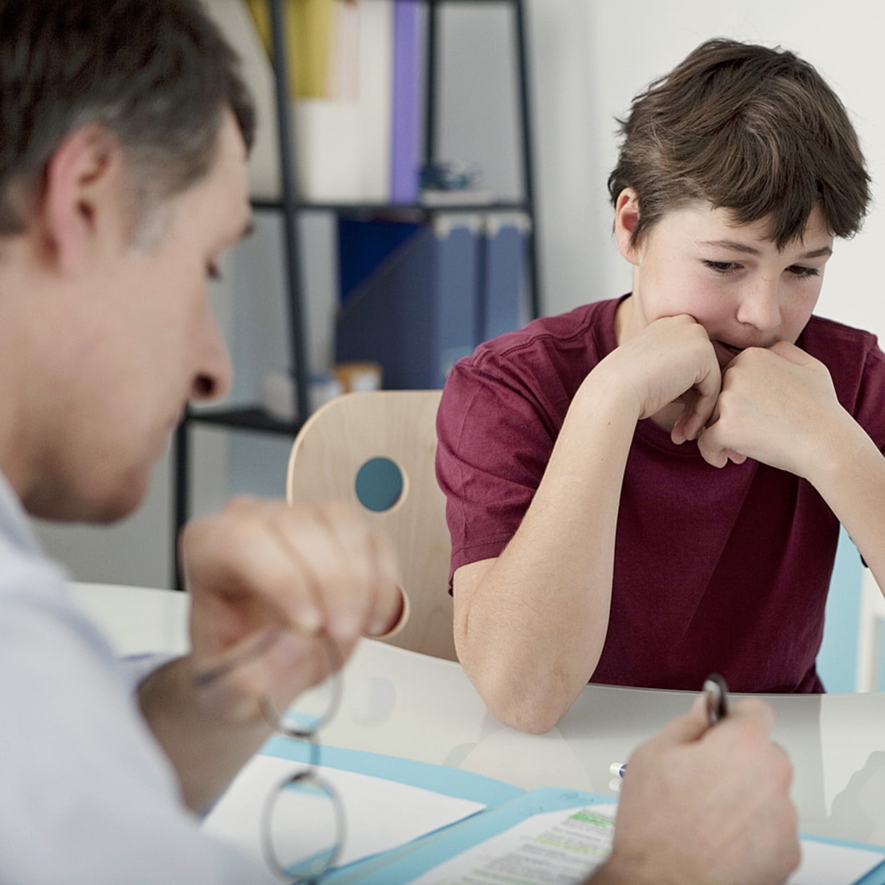 Une attention particulière sera portée aux jeunes dans les travaux du conseil national de refondation en santé mentale, qui seront lancés le 12 juin prochain en Île-de-France. (Bruno/Image Point FR/BSIP)