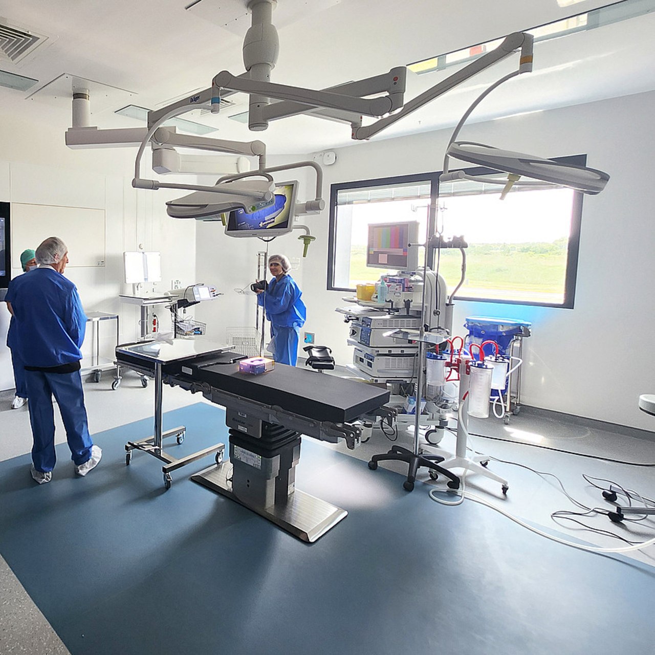Certaines salles d'opérations sont équipées du video management pour améliorer la sécurité des soins postopératoires. (CH de l'agglomération montargoise)