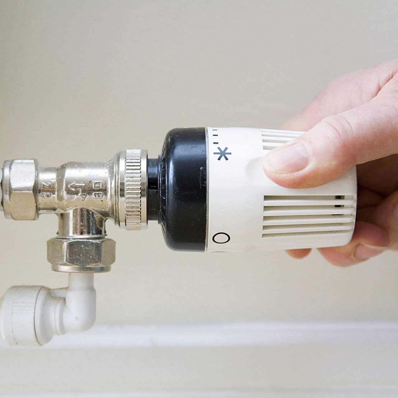 Parmi les leviers d'actions figure le remplacement des systèmes de chauffage par des dispositifs bas carbone. (John Birdsall/BSIP)