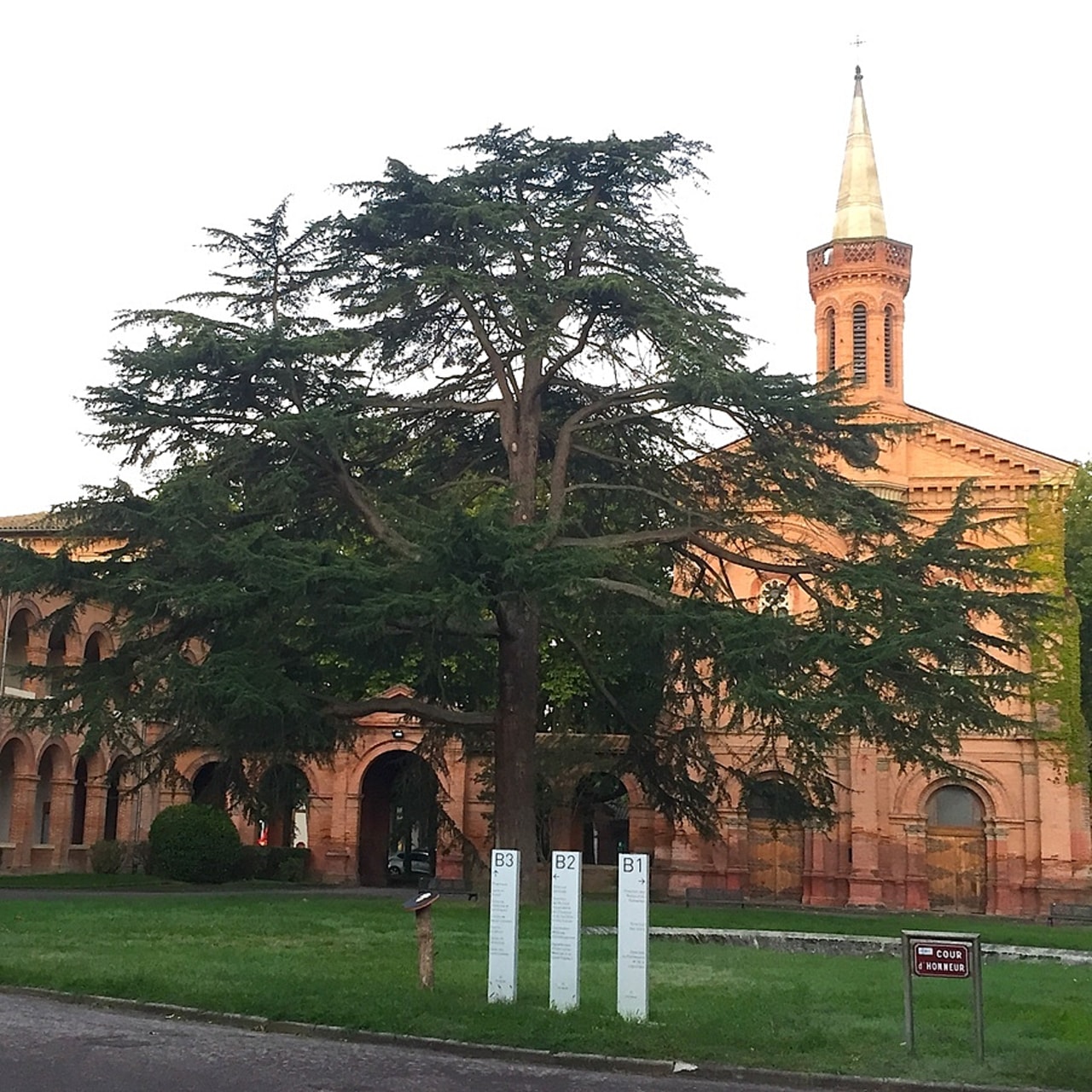Le CH Gérard-Marchant, établissement spécialisé à Toulouse, est l'un des principaux acteurs concernés par le futur plan de refondation de la psychiatrie en Haute-Garonne. (Caroline Cordier/Hospimedia)