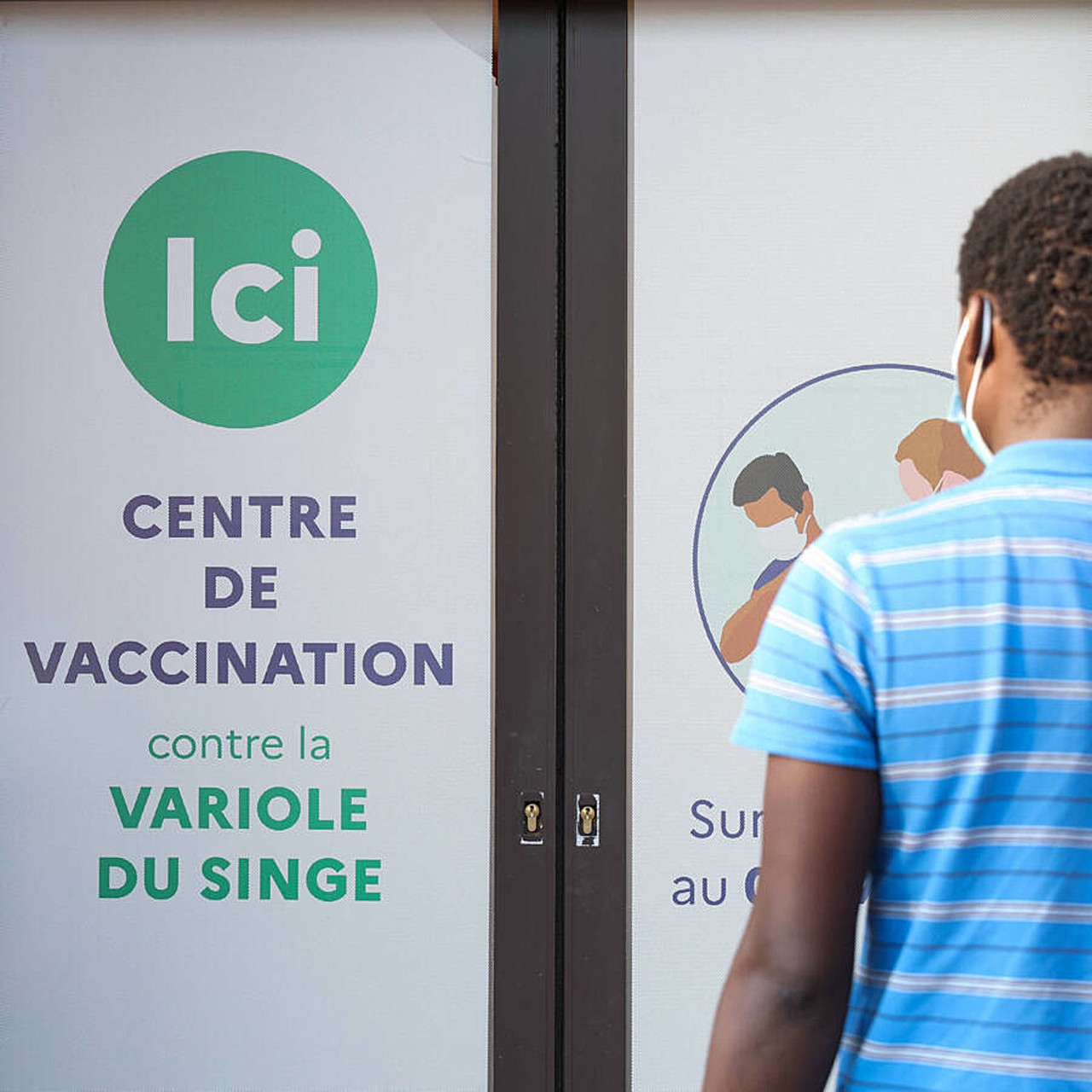 En 2022, face à la diffusion du virus mpox, les autorités sanitaires ont recommandé une vaccination préventive aux groupes les plus exposés au virus. (Syspeo/SIPA)