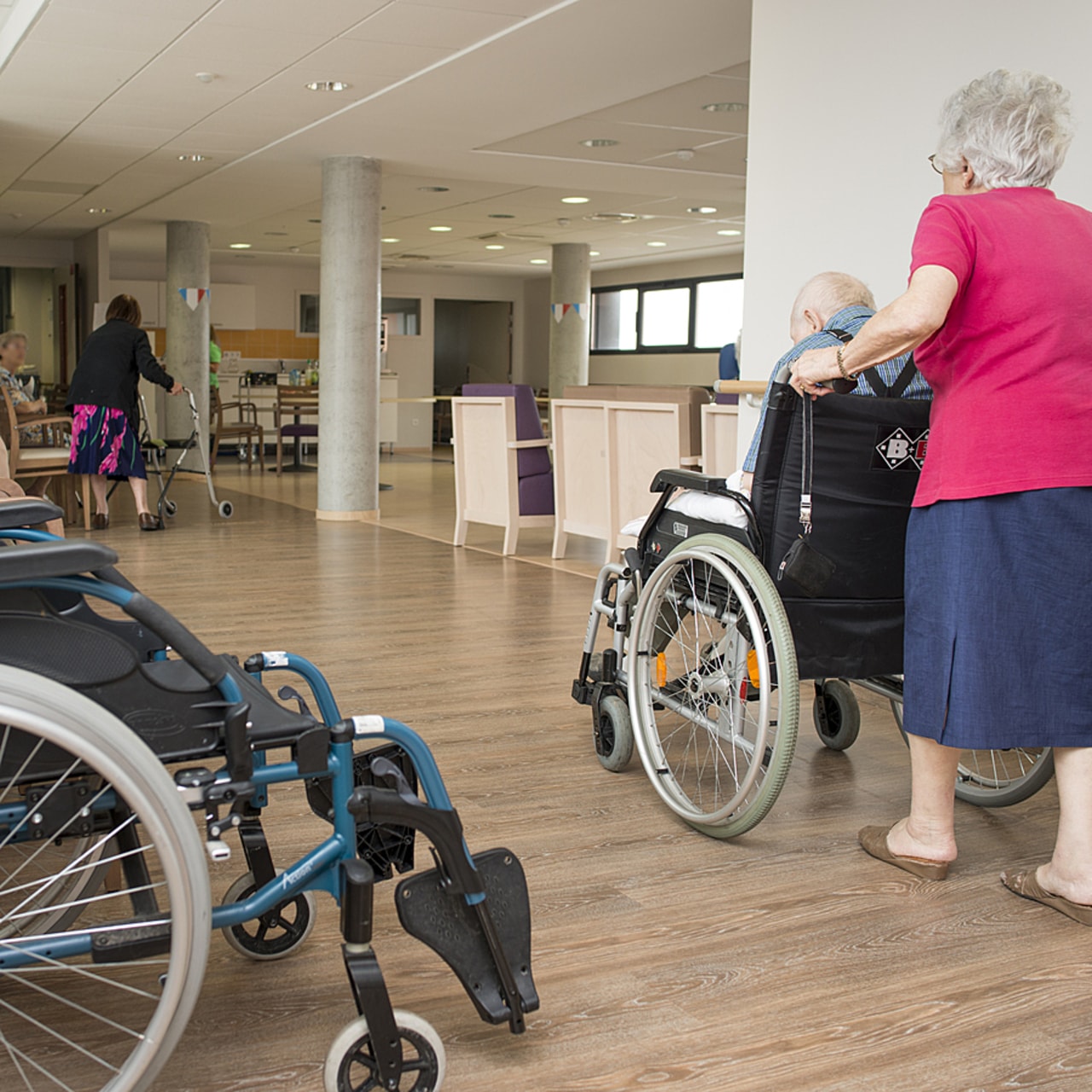 Selon le dernier numéro des repères statistiques de la CNSA, 60,3% des Ehpad privés et publics à but non lucratif présentaient un résultat net négatif en 2022, contre 49,3% en 2021. (Astier/BSIP)