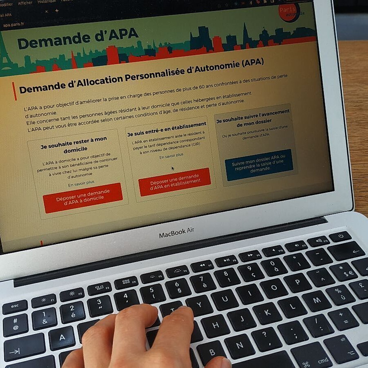 Clés de répartition, taux de participation de l'État… le programme de recherche Themis réinterroge le système de compensation de l'allocation personnalisée d'autonomie, outil de mesure d'impact à l'appui. Les résultats définitifs sont attendus sous deux ans. (Agathe Moret/Hospimedia)