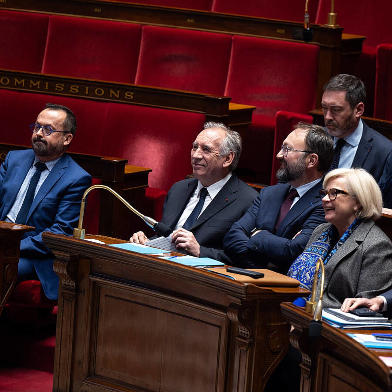 Le Gouvernement de François Bayrou survit à deux motions de censure et remet les textes budgétaires sur les rails. Si le projet de finances est adopté au Parlement, le parcours du projet de loi de financement de la sécurité sociale est encore loin d'être achevé. (Thomas Hubert/Sipa)