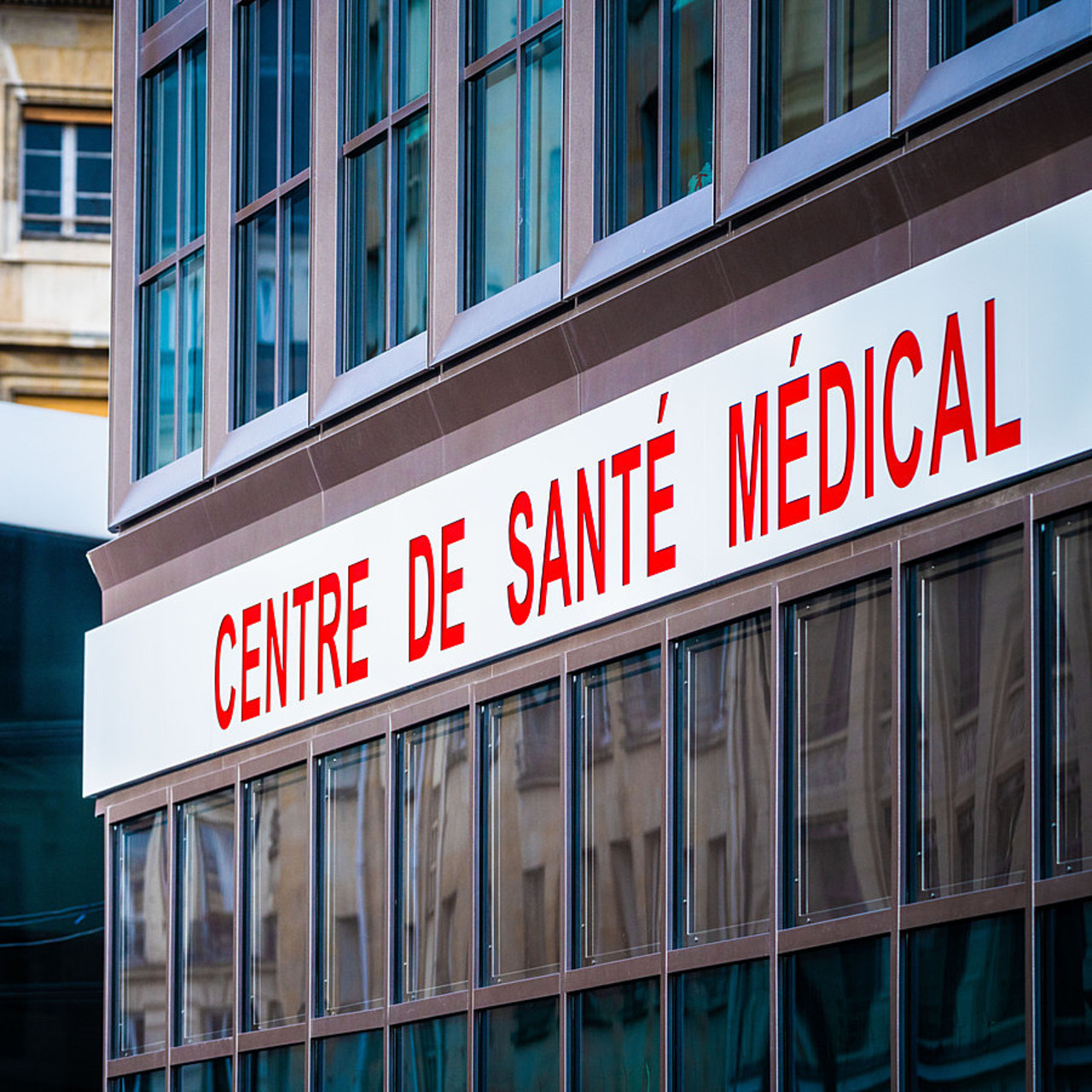 Dans un souci d'améliorer l'accès aux soins en développant le partage des tâches, l'Igas prône une réforme du financement des centres de santé pluriprofessionnels en insufflant une composante de capitation. (Voisin/Phanie)