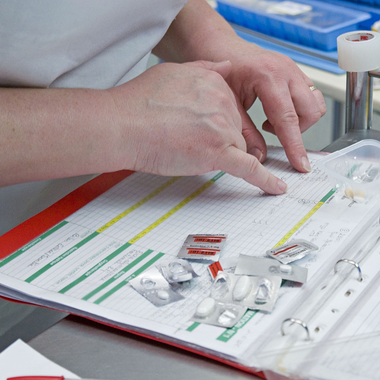 Hospitalocentrée, la pratique de la conciliation médicamenteuse et du bilan de médication s'oriente progressivement vers la ville mais avec certains freins. (Belmonte/BSIP)