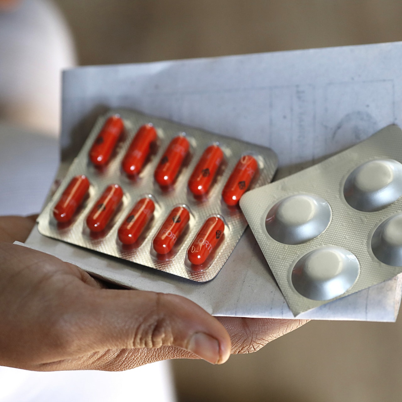 Parmi les pistes de l'Alliance pour les médicaments critiques, figure notamment l'établissement d'une liste européenne de médicaments vulnérables. Ce "Vulnerability Assessment", devra se traduire par une version préliminaire d'ici à mi-2025. (Godong/BSIP)