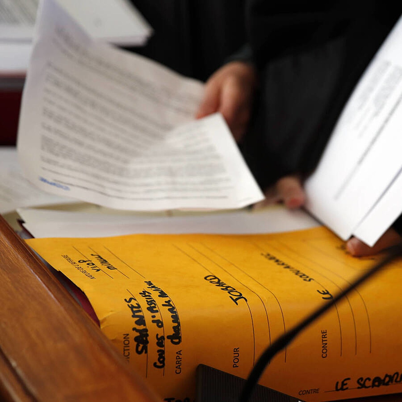 Avec l'affaire Joël Le Scouarnec, les directeurs d'établissements remettent en question leurs pratiques. Selon eux, les signalements sont la clé pour tenter de lutter efficacement contre les violences à l'hôpital. (Francois Mori/AP/SIPA)
