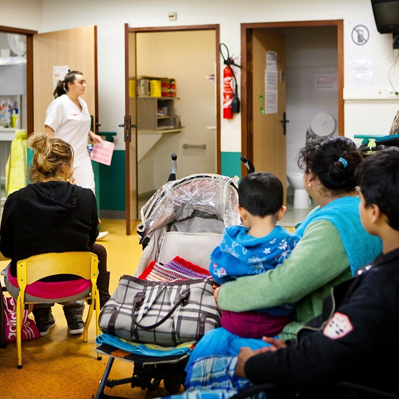 Plus le service des urgences est grand en taille, plus le temps d'attente s'allonge. La durée est de 2h pour la moitié des patients quand il n'y a que 40 passages sur la journée mais grimpe à 3h50 lorsqu'il y en a plus de 120. (Amélie Benoist/Image Point FR/BSIP)