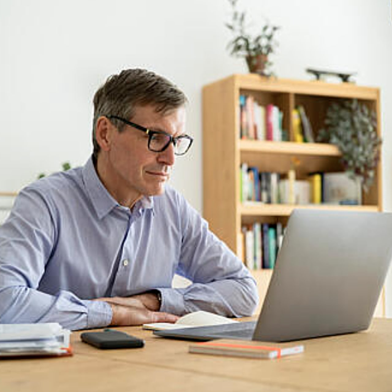 Le télétravail des cadres est décrit comme un levier d'attractivité et vecteur d'autonomie des équipes. (Altopress/Photoalto/BSIP)