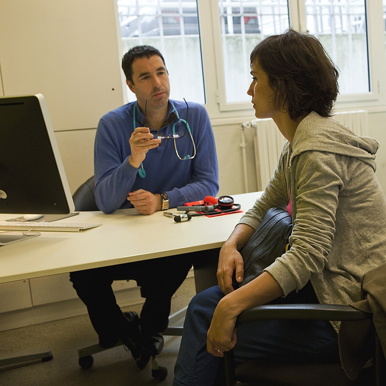 Pour les femmes souffrant de dépression post-partum, un parcours spécifique médical et psychologique va être expérimenté dans six régions. (Bruno/Image Point FR/BSIP