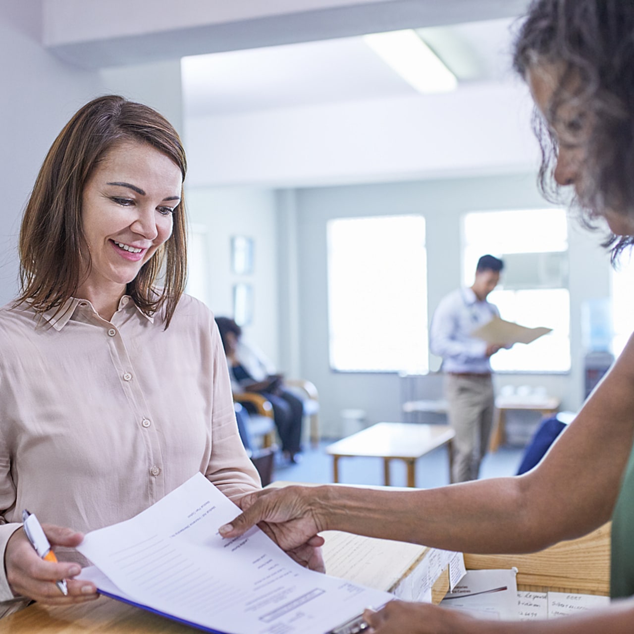 Avec son étude sur l'avenir des MDPH, l'association des directeurs des MDPH veut faire reconnaître la valeur du travail des professionnels et comprendre "pourquoi les MDPH sont pointées du doigt". (SPL/BSIP)