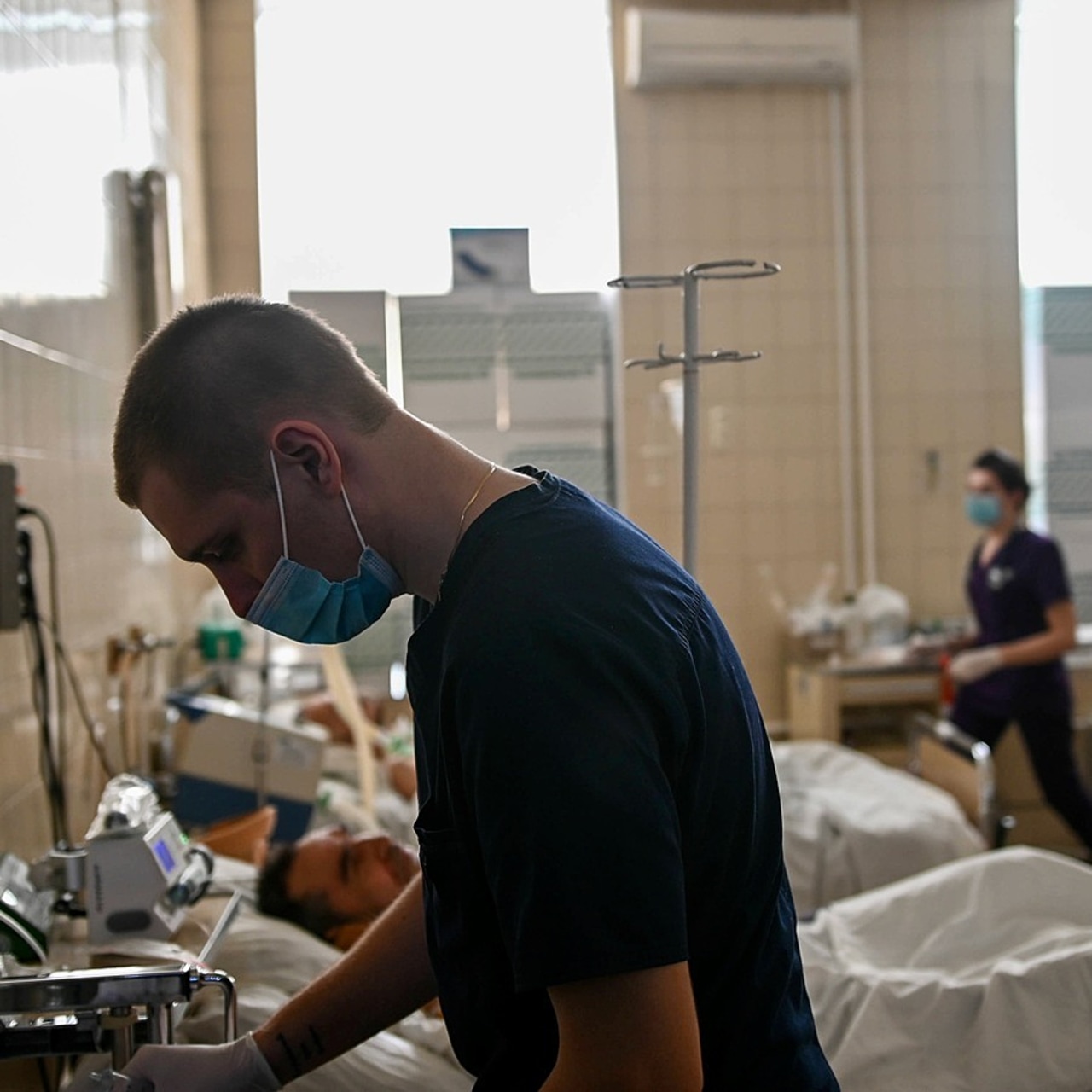 L'heure n'est plus à un soutien à sens unique du Service de santé des armées vers les hôpitaux civils. Depuis deux ou trois ans, un changement de paradigme s'est opéré entre eux, rééquilibrant leur interdépendance. (Justin Yau/Sipa USA/Sipa)