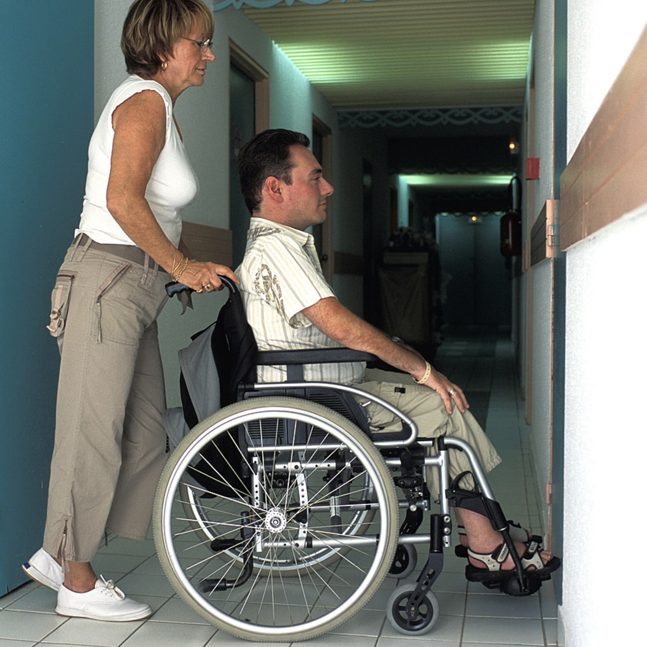 Les parents aidants d'un adulte en situation de handicap rare ont souvent du mal à définir leurs besoins. C'est le sujet d'une étude lancée en Auvergne-Rhône-Alpes à l'automne. (May/BSIP)