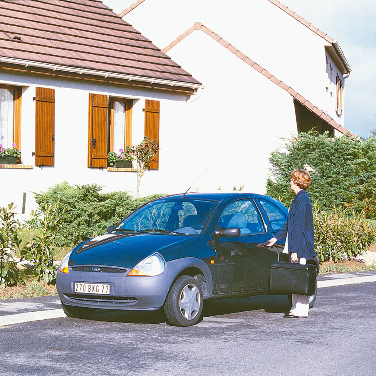 Le fonds mobilité prévoit la mise à disposition de véhicules à faibles émissions ainsi que l'organisation de temps d'échanges entre professionnels du domicile. (Laurent/Annette/BSIP)