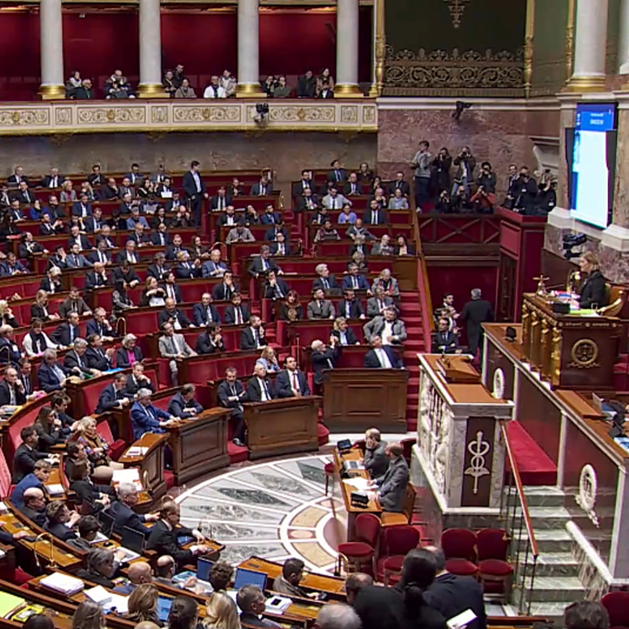 En lecture définitive, les députés ont adopté, à quinze voix près, le projet de loi de financement de la sécurité sociale pour 2026. (Capture d'écran de la retransmission des débats à l'Assemblée nationale)