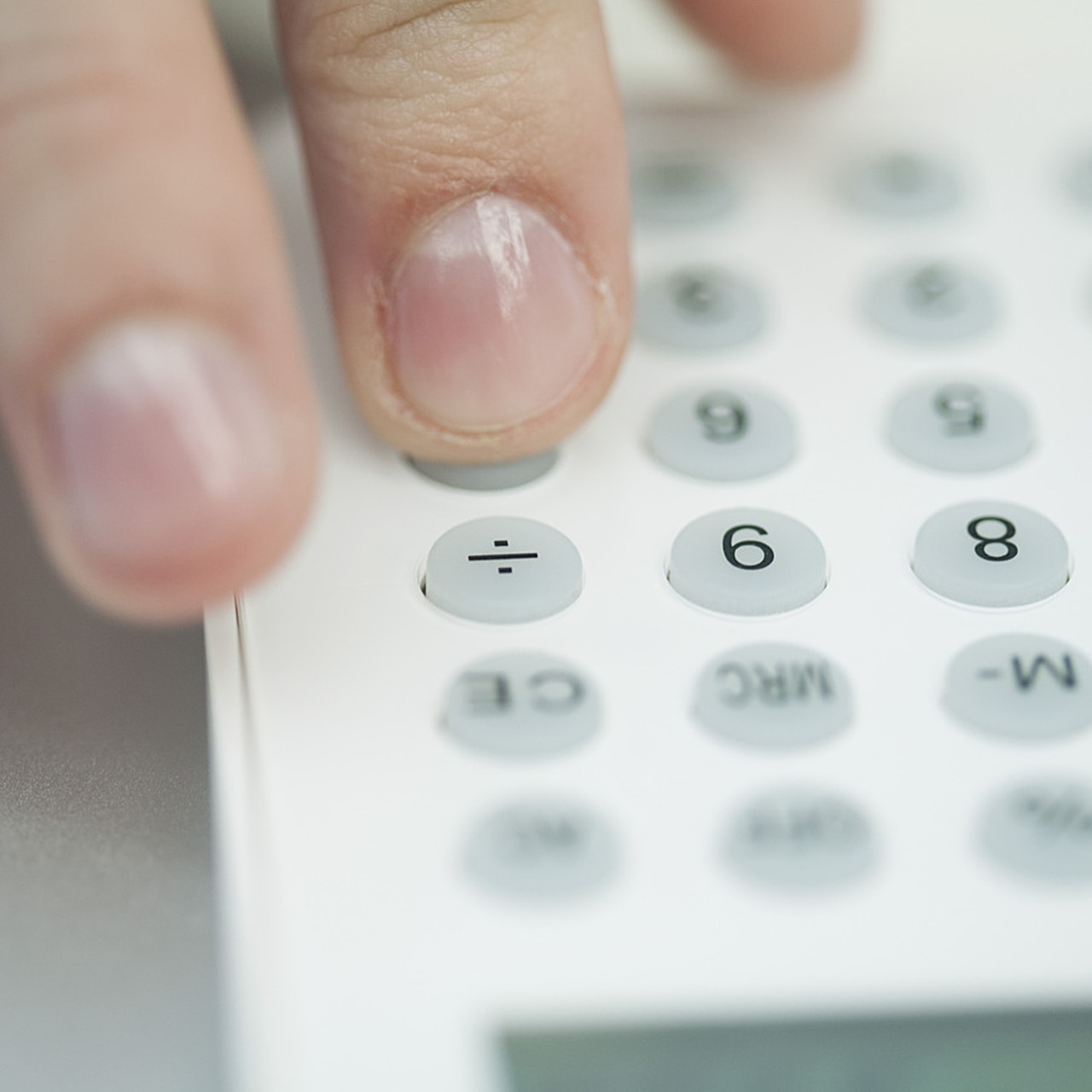 Les tarifs hospitaliers ne devraient pas évoluer à la hausse en 2026 et un gel des enveloppes sur certaines missions d'intérêt général et aides à la contractualisation se profile.   (Altopress/Photoalto/BSIP)