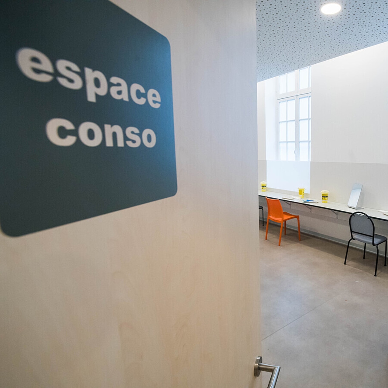 Une nouvelle évaluation est favorable à la pérennisation des haltes soins addictions. Elle recommande de les situer idéalement à proximité d'un hôpital et de bien les articuler avec l'offre médico-sociale liée aux addictions. (Voisin/Phanie)