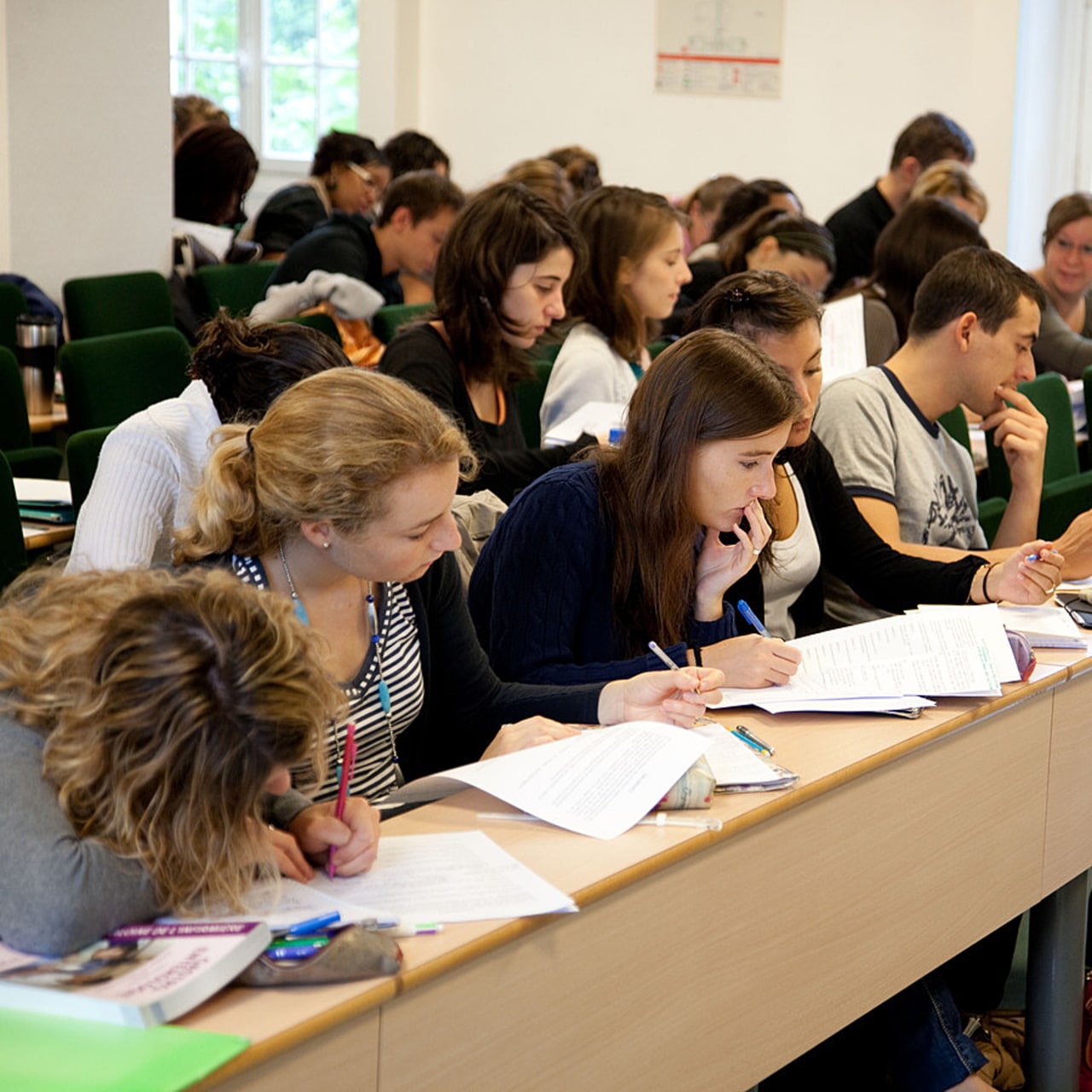 La publication des deux textes relatifs au diplôme infirmier est attendue par les étudiants et semble imminente. (APHP-PSL-Garo/Phanie)