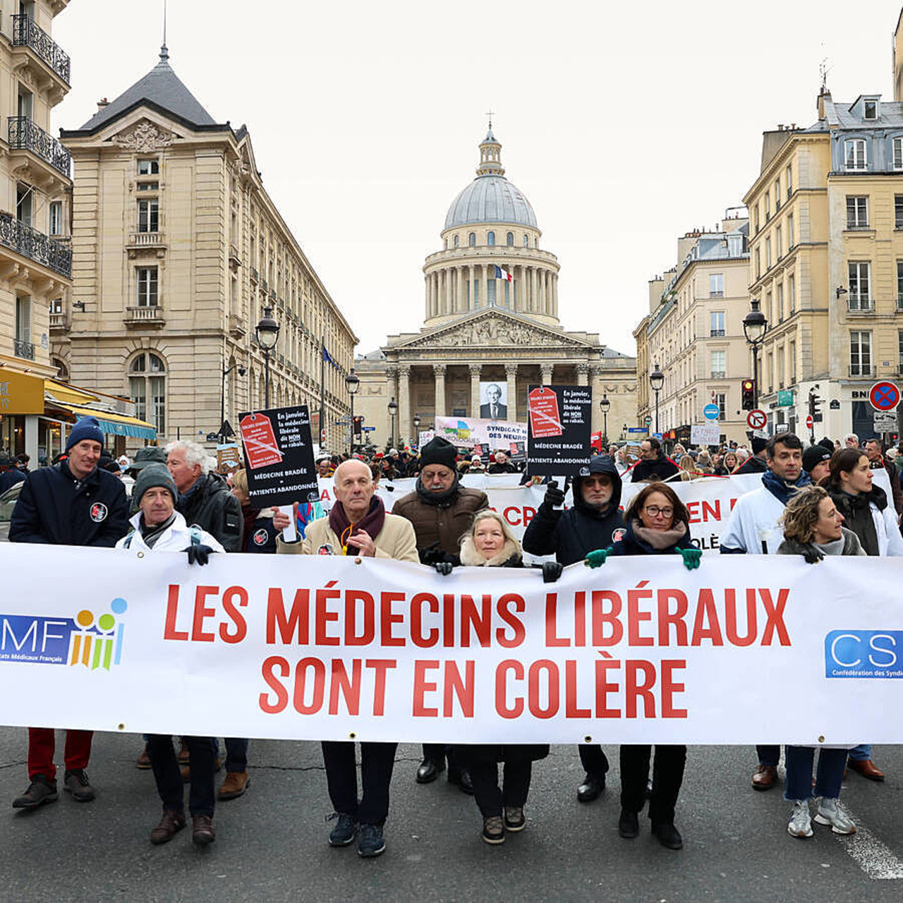 Pour répondre à la gronde des médecins libéraux, Stéphanie Rist a soumis au cours d'entretiens avec les syndicats représentatifs des propositions "concrètes" pour répondre aux préoccupations de la profession. (Romuald Meigneux/Sipa)