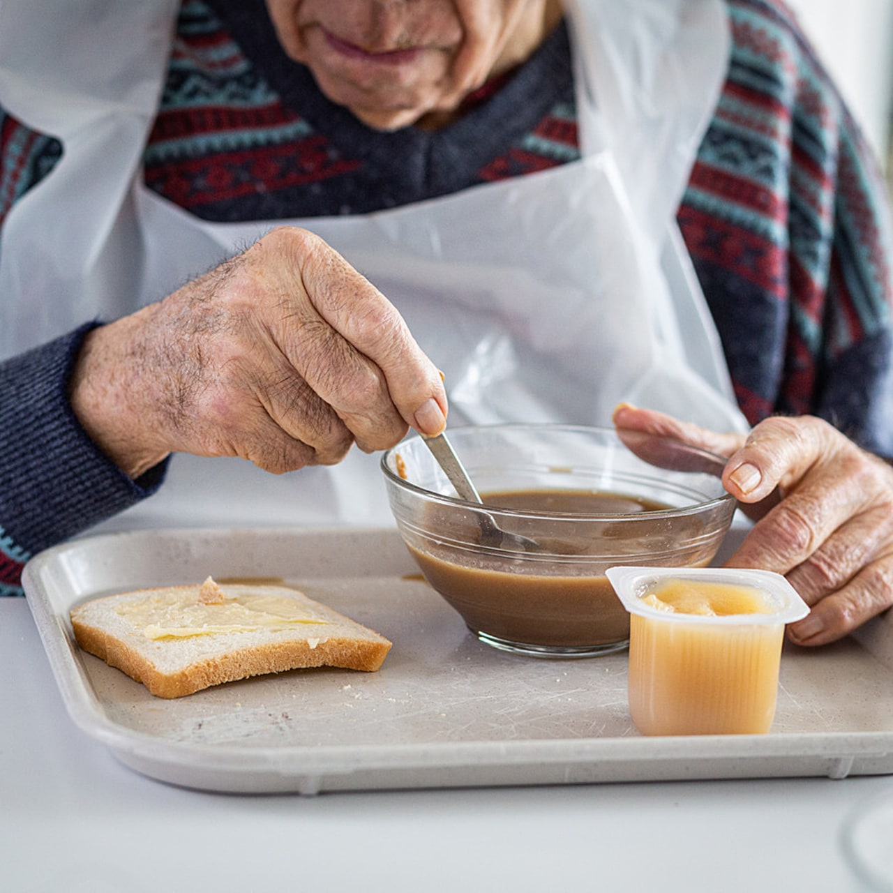 Une bonne alimentation passe par des conditions de repas adéquates. (Burger/Phanie)