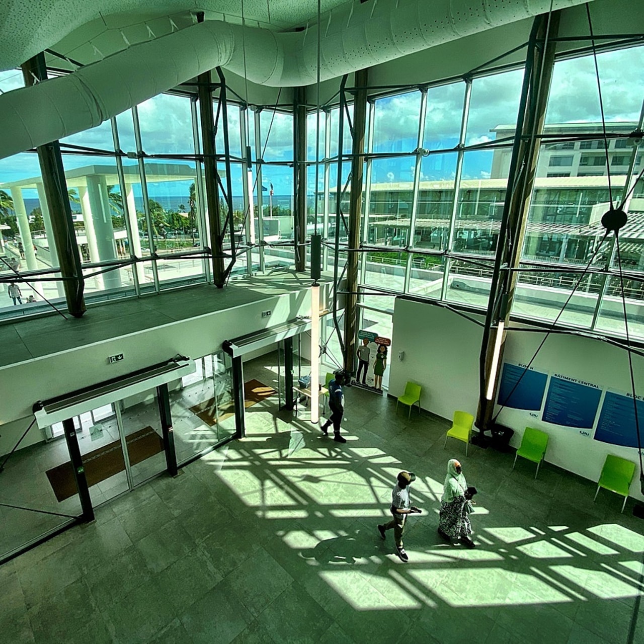 Les bâtiments ultramarins doivent cultiver une "sobriété énergétique durable"