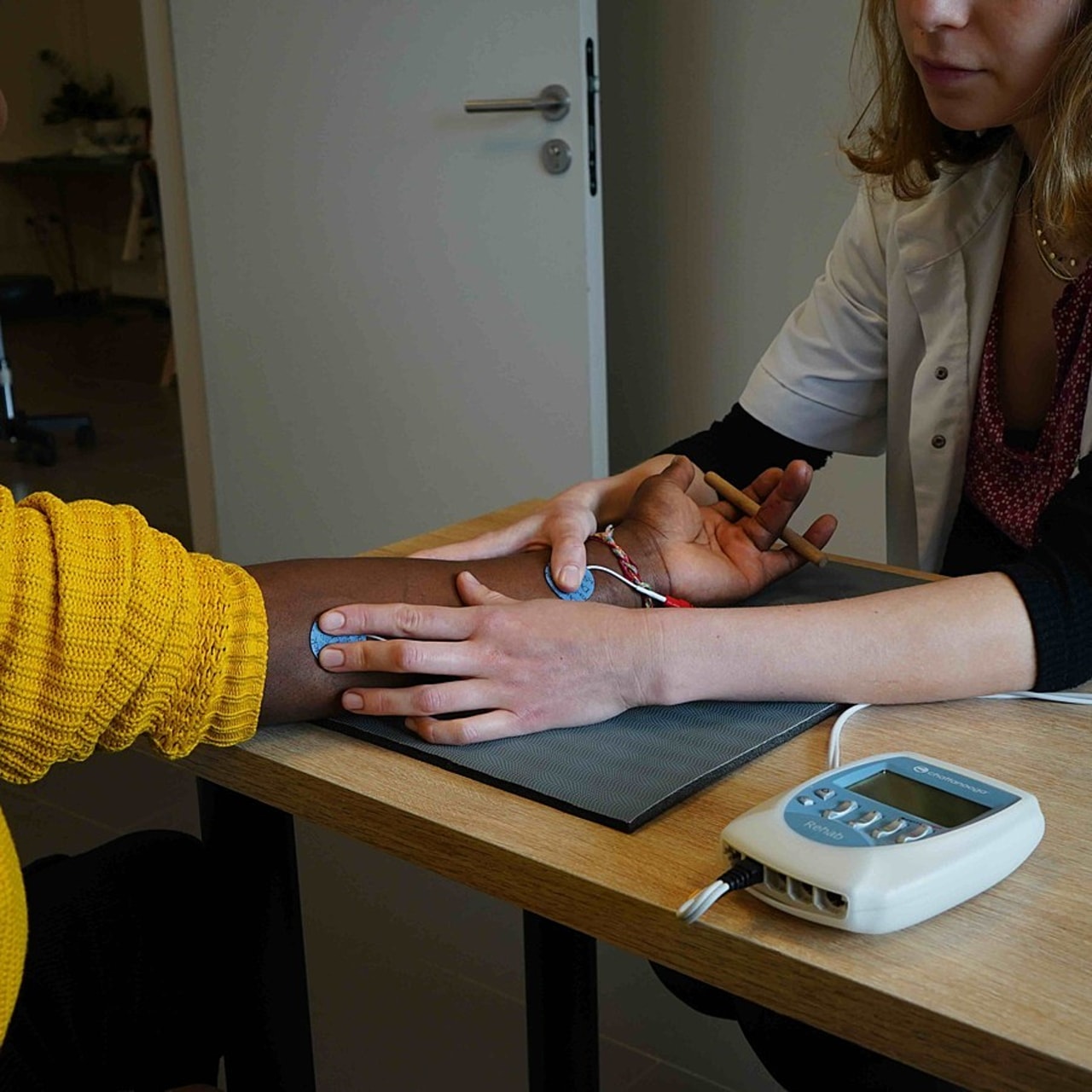 110 000 kinésithérapeutes en exercice représentent une force stratégique, selon Pascale Mathieu, présidente de l'ordre des kinésithérapeutes à la séance des vœux. (Trémélet/Image Point Fr/BSIP)