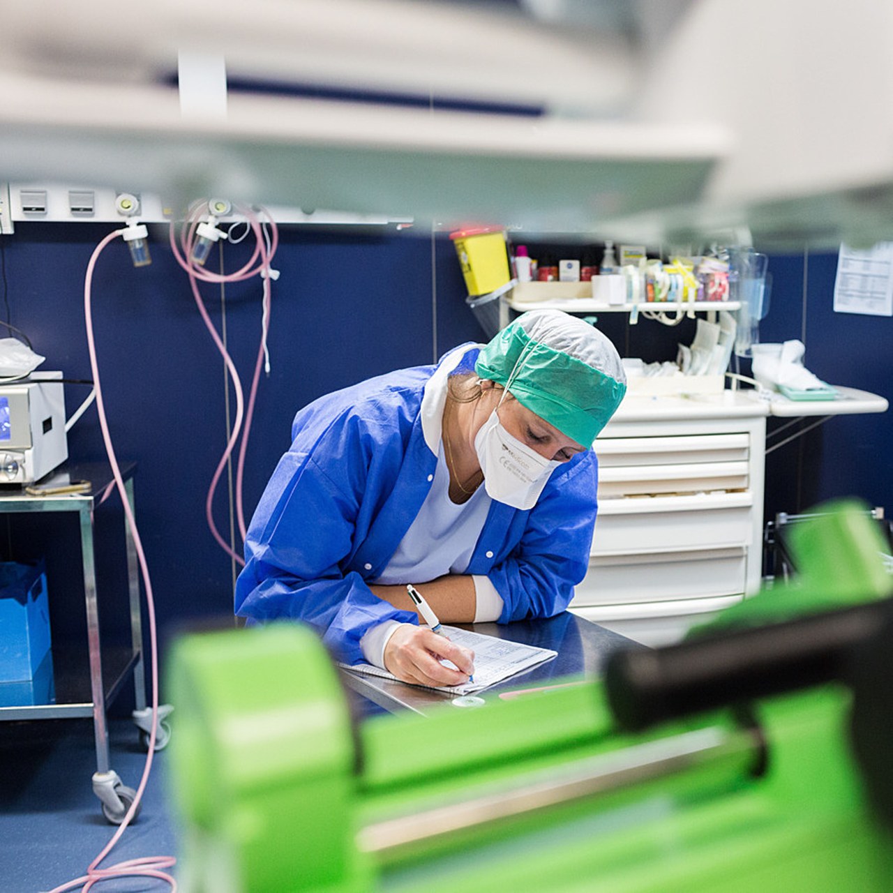 L'enquête menée par le Ceeiade décrit une diminution du financement de la formation Iade par les employeurs. (Burger/Phanie)