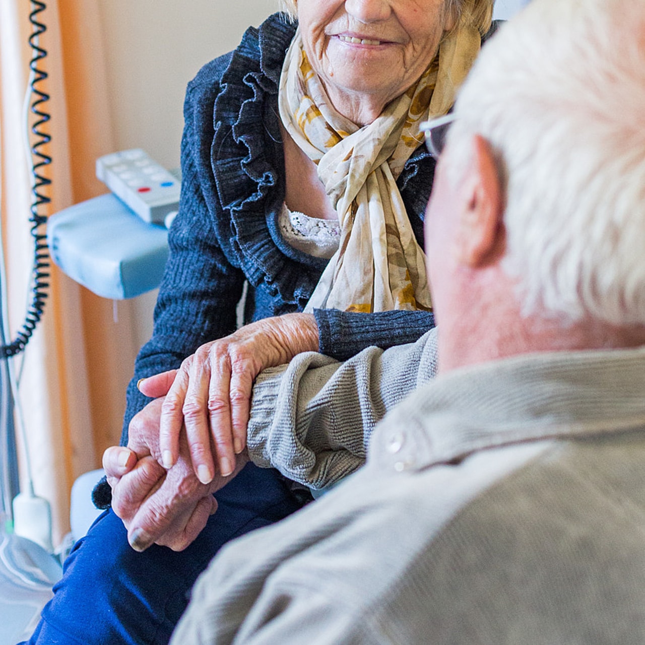Parce qu'elles apportent des connaissances sur le vécu des malades, les actions de recherche en SHS font partie des axes transversaux de la stratégie décennale de lutte contre le cancer. (Burger/Phanie)
