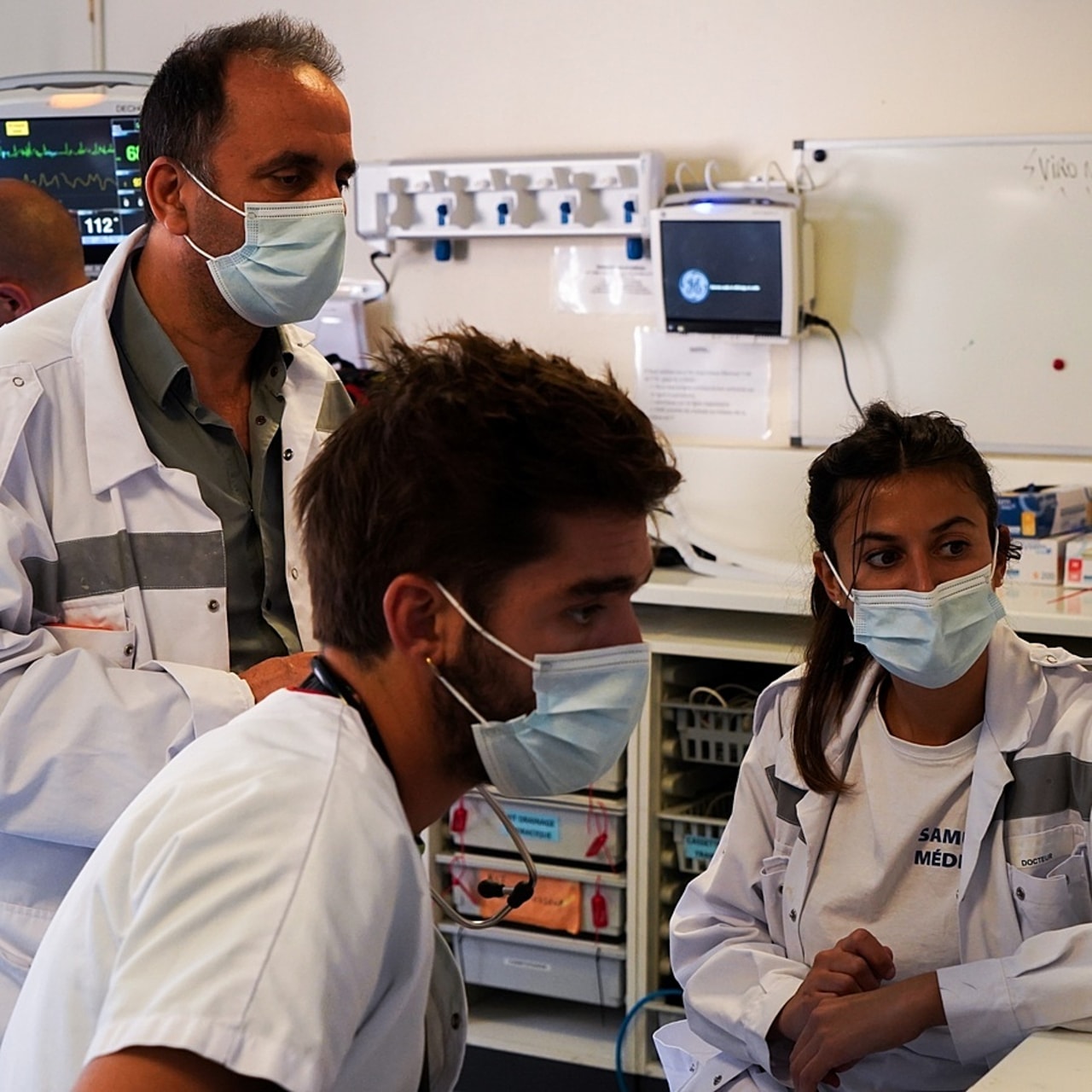 Le retour des internes aux urgences du CHU de Caen s'appuie sur la garantie de disposer de médecins séniors formés à l'encadrement. (Tremelet/Image point FR/BSIP)