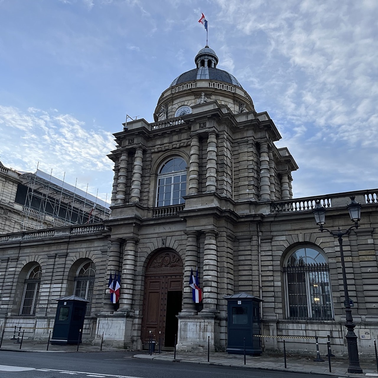 Le Sénat a durci un texte déjà très controversé, instaurant une injonction administrative d'examen psychiatrique pour personnes radicalisées. (Caroline Cordier/Hospimedia)