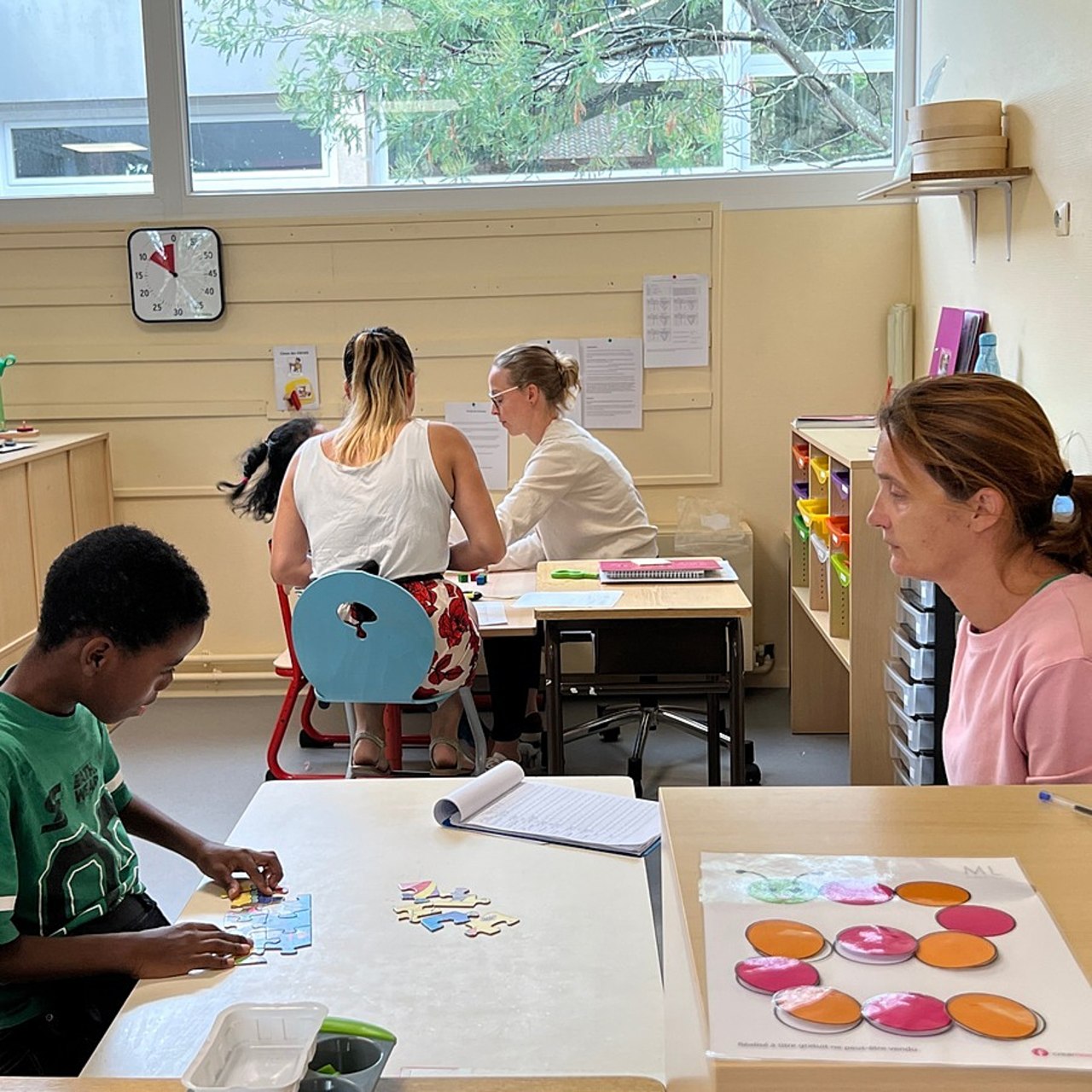 Selon le rapport, la France continue de subir les conséquences d'un retard historique dans la compréhension même de l'autisme. (Emmanuelle Deleplace/ Hospimedia)