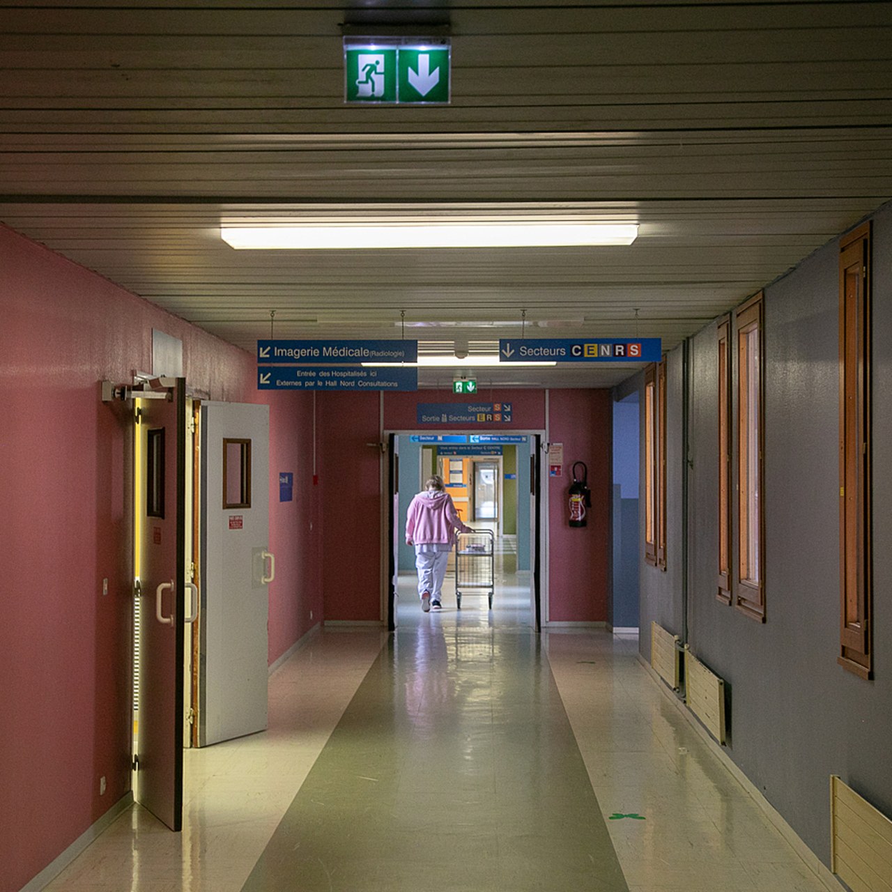 Dans le secteur santé, les signalements peuvent porter sur une mise en danger des patients, des atteintes à la probité ou encore une facturation frauduleuse. (Humbert/Image Point FR/BSIP)