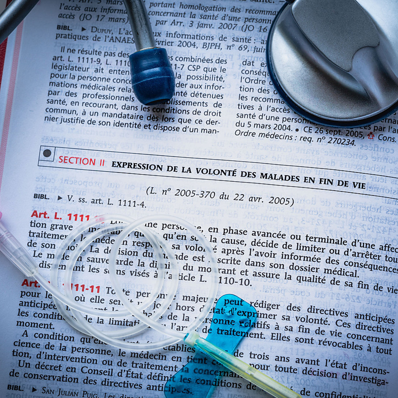 Le fait de réclamer l'attestation d'information sur les directives anticipées lors de l'admission est jugé peu propice à l'évocation des questions liées à la fin de vie par le comité éthique et cancer. (Voisin/Phanie)
