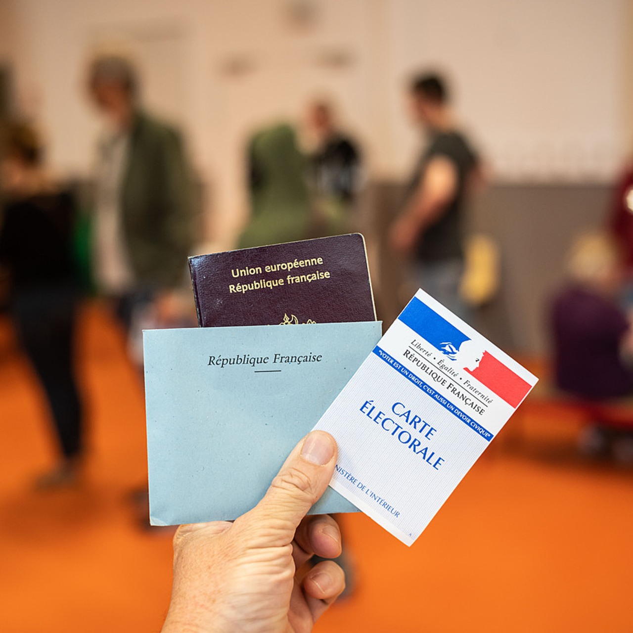 Fonds silver sur le modèle du fond vert, liquéfaction du patrimoine, immigration de travail… Le Synerpa prend position sur les grands sujets du bien-vieillir pour éclairer les candidats. (Voisin/Phanie)
