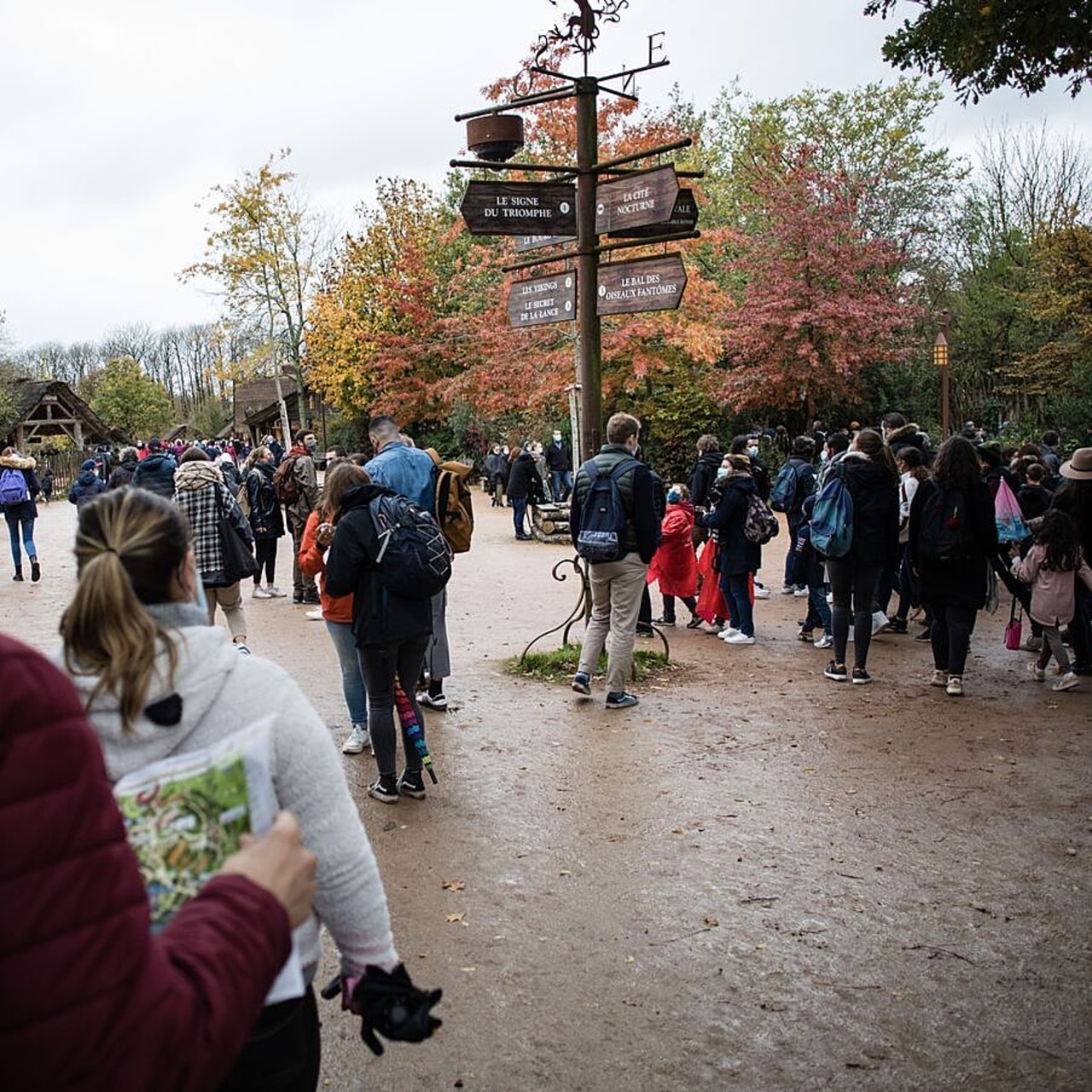 En lien avec les équipes du Puy du fou, l'HAD de Cholet a étudié la faisabilité d'accueil en fonction des  spécificités des patients HAD et a visité le centre médical et les hôtels du parc. (Tristan Reynaud/Sipa)