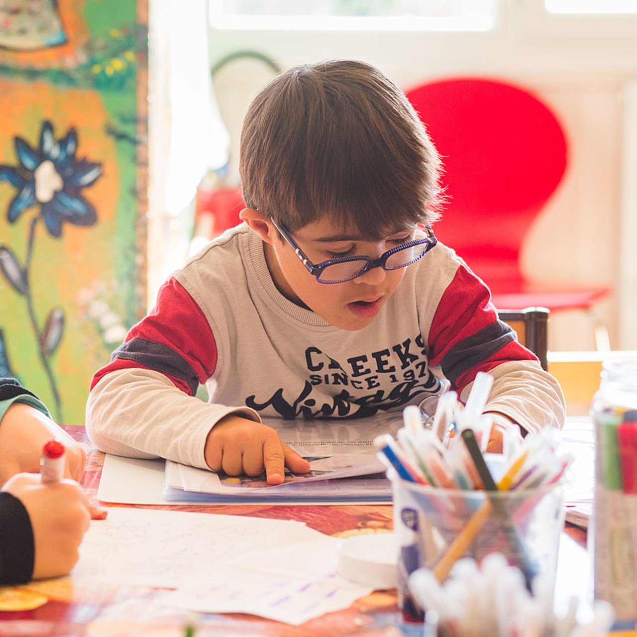Les trois quarts des enfants accompagnés par l'Unapei sont scolarisés moins de douze heures par semaine. (Burger/Phanie)