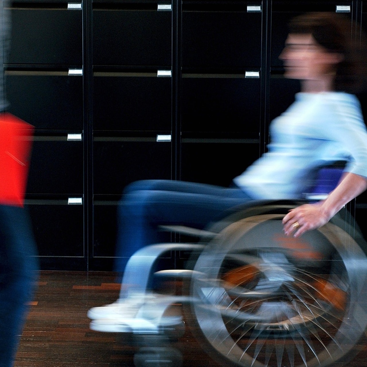 À l'avenir, le FIPHFP devra s'attacher davantage à la qualité des parcours qu'aux données quantitatives de l'emploi des personnes handicapées dans la fonction publique. C'est ce qu'explique à Hospimedia Marine Neuville, qui quitte la direction du fonds en fin d'année. (Voisin/Phanie)