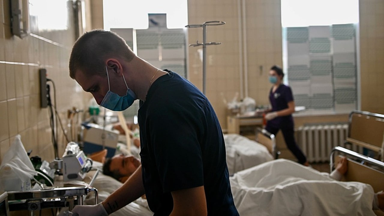 L'heure n'est plus à un soutien à sens unique du Service de santé des armées vers les hôpitaux civils. Depuis deux à trois ans, un changement de paradigme s'est opéré entre eux, rééquilibrant leur interdépendance. (Justin Yau/Sipa USA/Sipa)