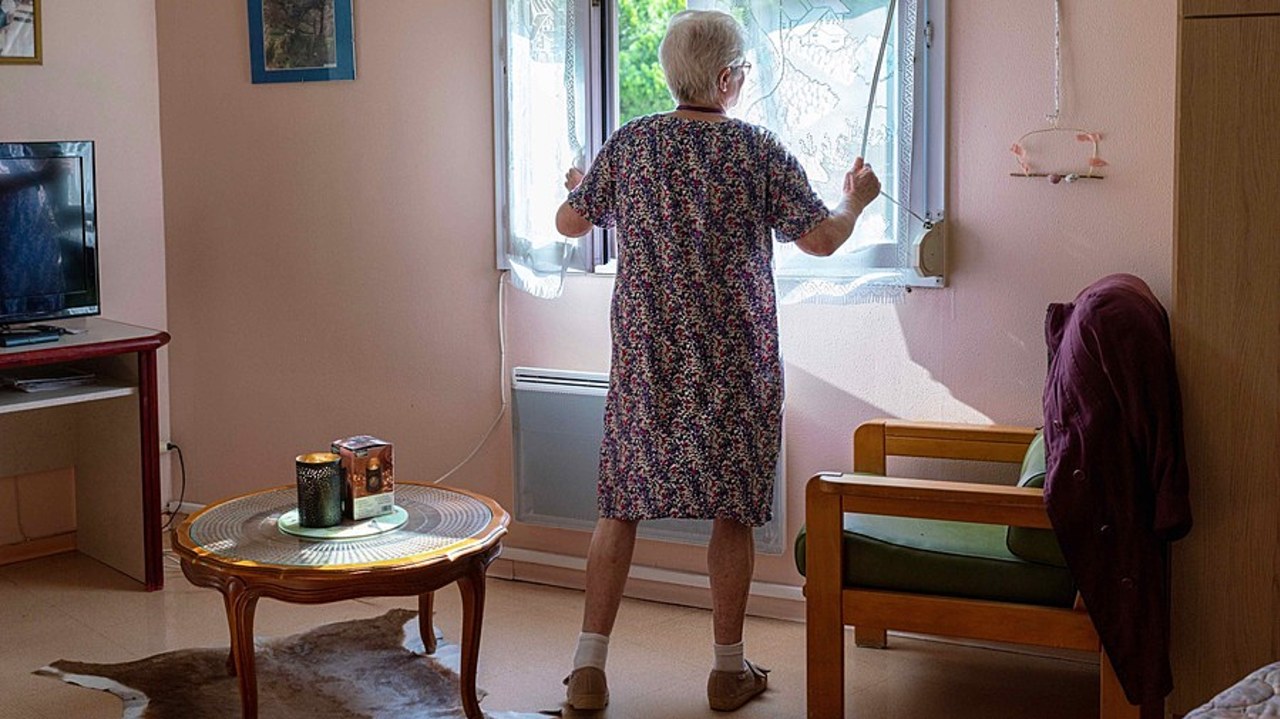 Les résultats de l'étude Covidehpad soulignent les effets dévastateurs du confinement des résidents. (Morcillo/BSIP)