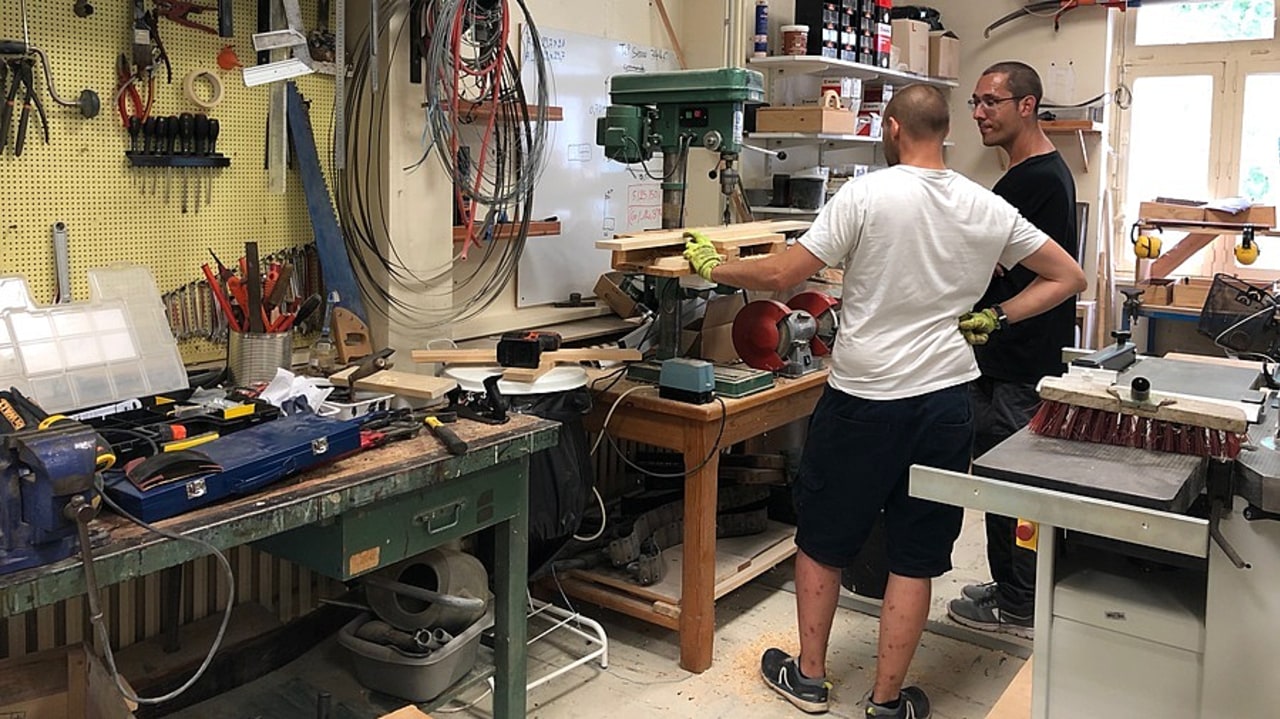 À l'institut de La Teppe, l'objectif n'est pas de surprotéger les personnes avec des épilepsies pharmaco-résistantes mais de leur apprendre à vivre avec le risque. (Edoxie Allier/Hospimedia)