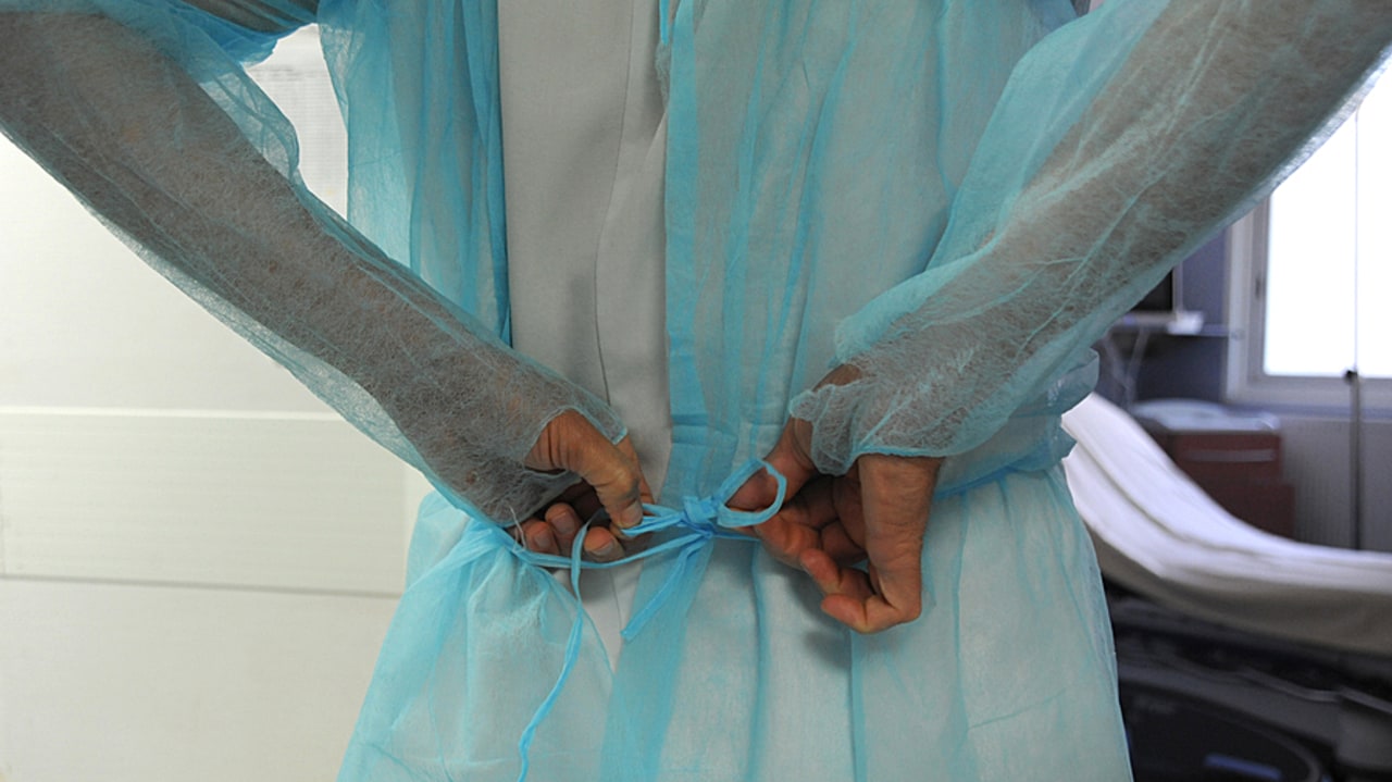 Alors que la profession peine à recruter, près de 70% des infirmiers accompagnés par Charlotte K pour une reconversion décident finalement de rester dans le métier. (Pascal Bachelet/BSIP)