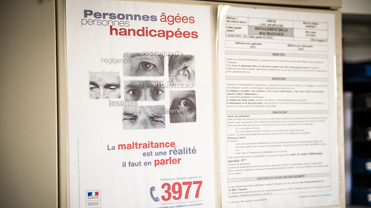 La fédération veut positionner ses centres Alma comme des intermédiaires de qualification des maltraitances dans le cadre d'une première écoute. (Albane Noor/BSIP)