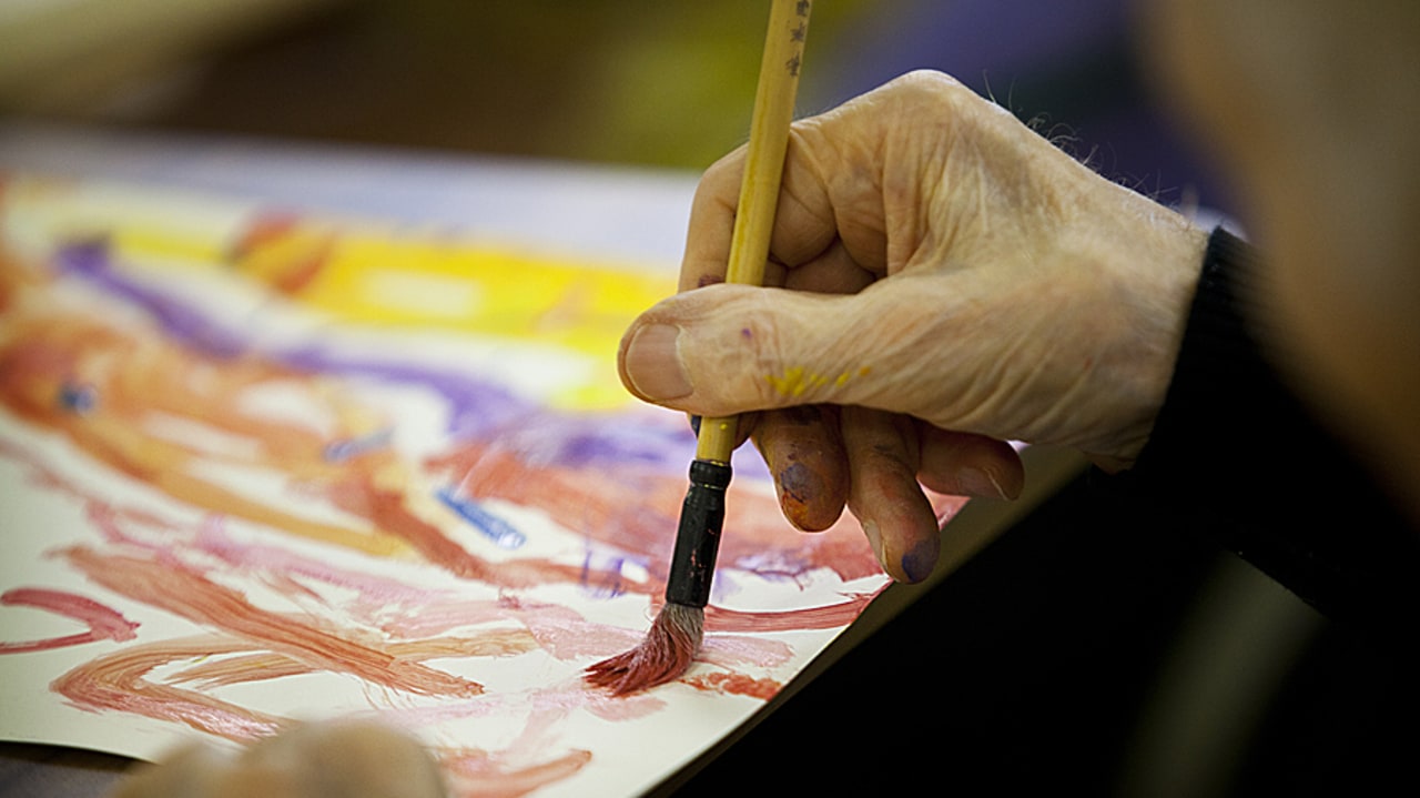 Une discipline ou une activité culturelle n'est pas nécessairement une intervention non médicamenteuse. Ces protocoles doivent être validés scientifiquement. (Amélie Benoist/Image Point FR/BSIP)