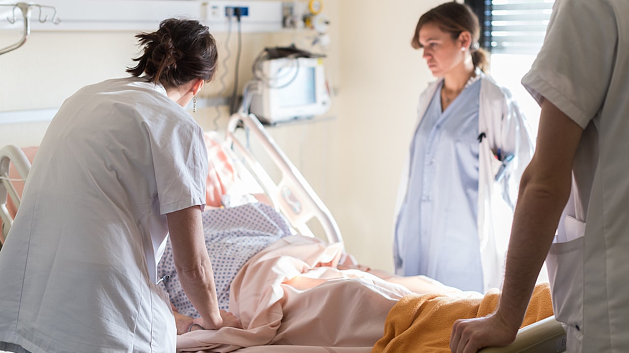 25% des activités des établissements publics relèvent de la cancérologie. (A. Noor/Image Point FF/BSIP)