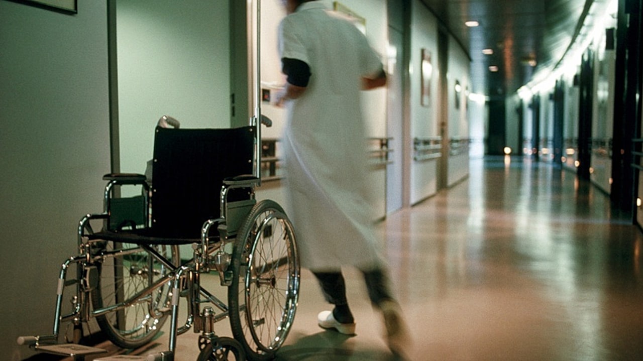 Sous les applaudissements nourris et la standing ovation de ses homologues, Sébastien Peytavie a proposé avec son texte une "alternative" assurant aux usagers de se voir fournir un fauteuil adapté à leurs besoins. (Garo/Phanie)