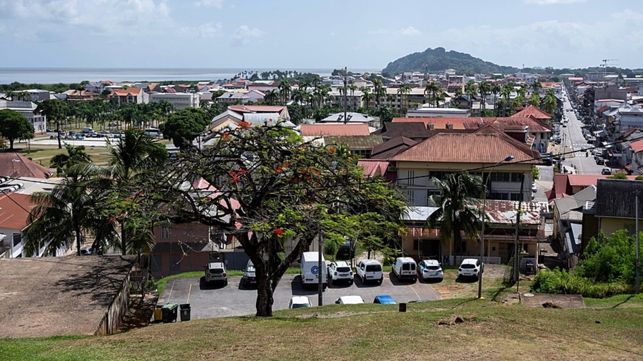 Les postulants pour devenir le premier directeur général du futur CHU de Guyane ont jusqu'au 8 avril pour se faire connaître. Quant au volet hospitalo-universitaire du nouvel ensemble hospitalier, il devrait être scellé début juin. (Jacques Witt/Sipa)