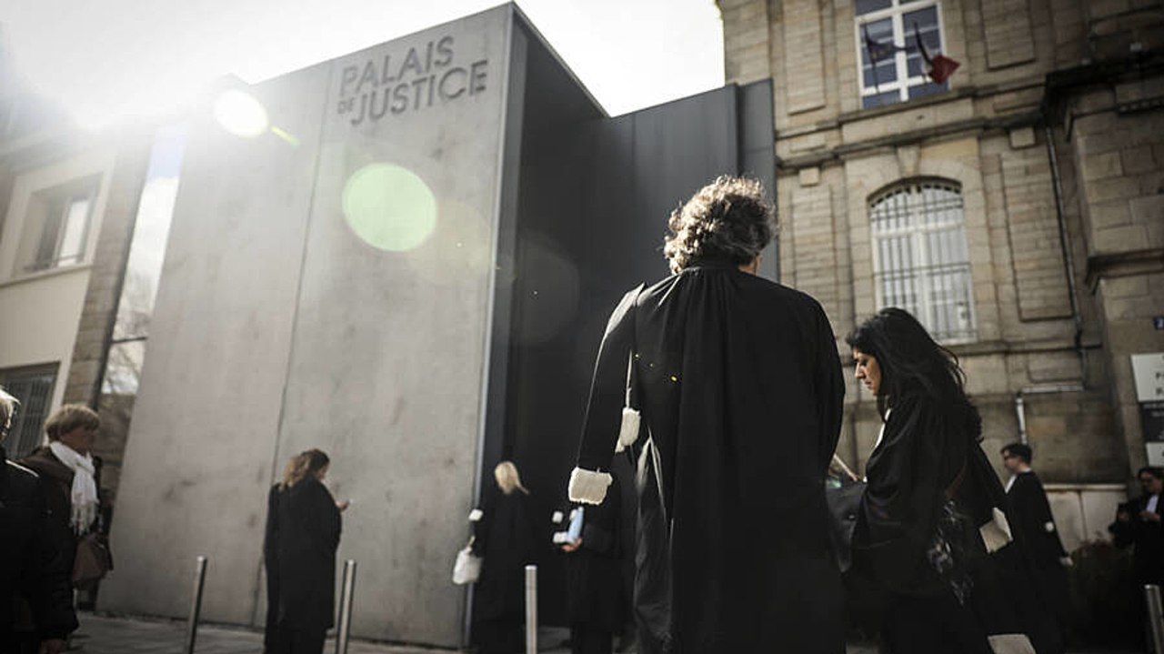 Le verdict du procès Joël Le Scouarnec est attendu pour le 28 mai prochain. (Thomas Padilla/AP/SIPA)