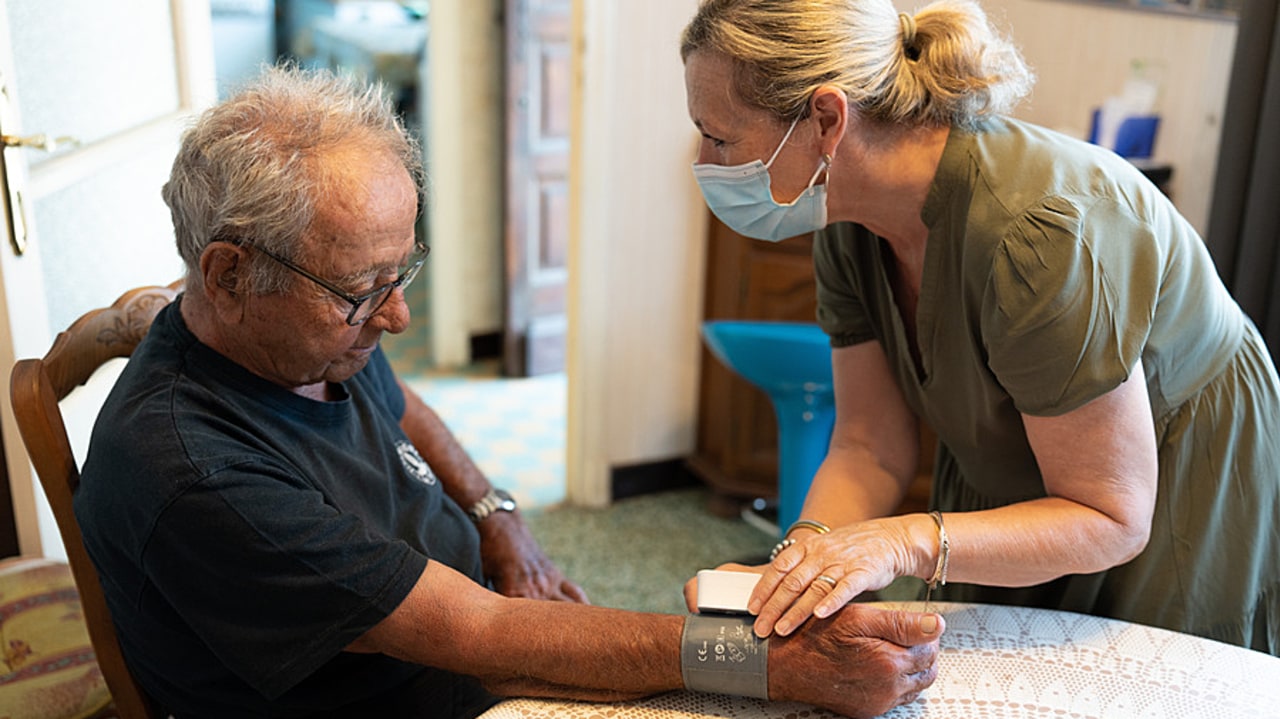 Les Ssiad ont jusqu'au 31 décembre 2025 pour "se marier" avec un Saad. Passé ce délai et dans certains cas, une autorisation de deux ans d'exercice pourra leur être délivrée. (Morcillo/BSIP)